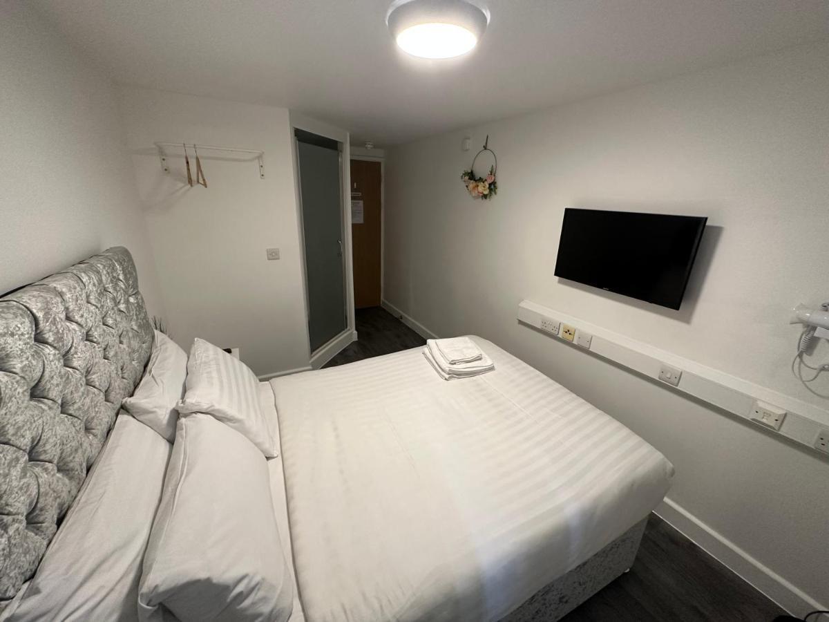 Accommodation Bradford แบรดฟอร์ด ภายนอก รูปภาพ